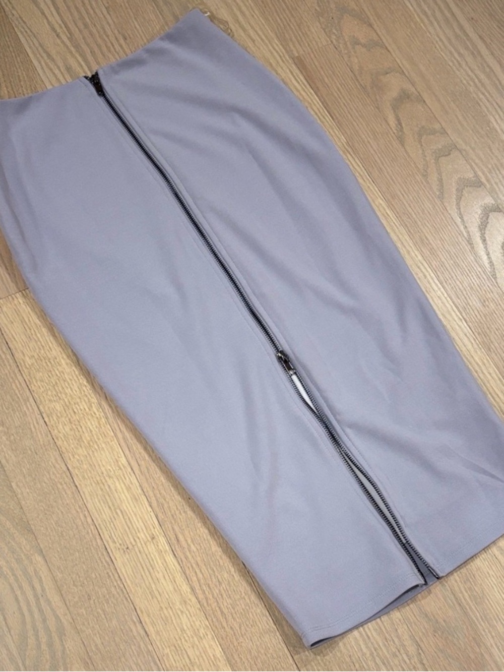 Akira Zip-Back Midi Skirt in Light Lilac Gray Sexy Bodycon Size M